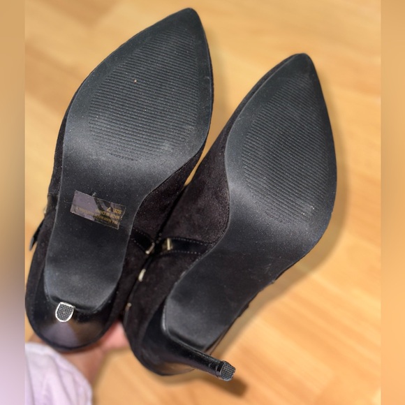 Gold studded booties - Picture 4 of 5